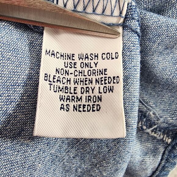 Vintage Cabin Creek Top Womens L Blue Denim Embroidered Button Up Short Sleeve - Picture 9 of 13